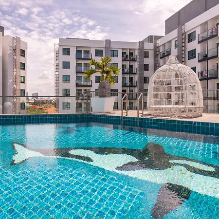 Rare Xxxl Swimming Pools Resort - Free Fast Wifi - Top Floor Pool View Balcony Pattaya Exterior photo