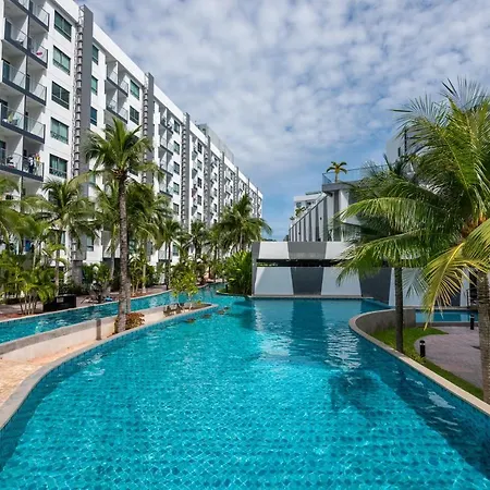 Rare Xxxl Swimming Pools Resort - Free Fast Wifi - Top Floor Pool View Balcony Pattaya Exterior photo